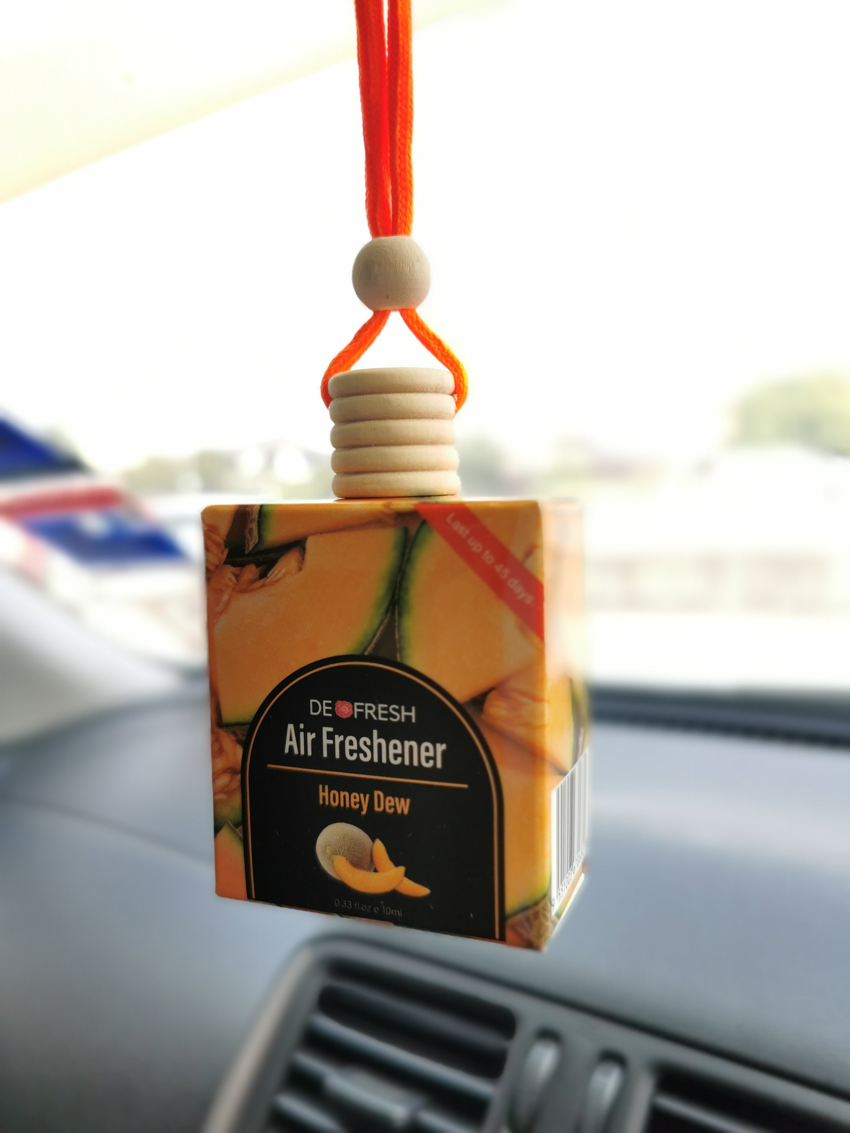 Car Scent, Car Diffuser, Car Perfume, Car Air Freshener, Car Diffuser with 10ml per bottle Provide OEM Service, Bulk Quantity