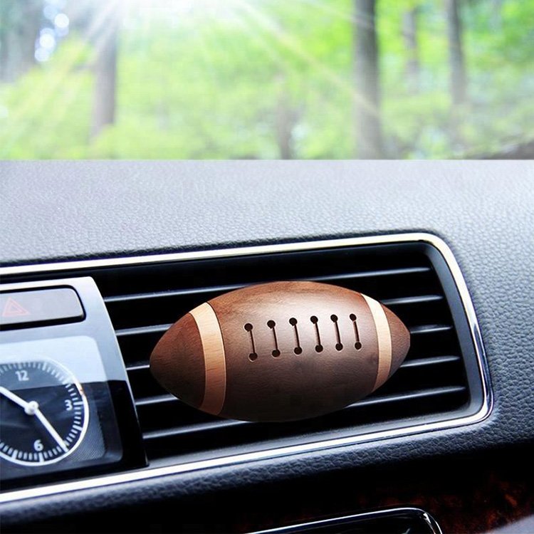 Long Lasting Luxury Aromatic Black Walnut Diffuser Car Vent Solid Air Freshener Clip Pine Wood Rugby Car Perfume Diffuser