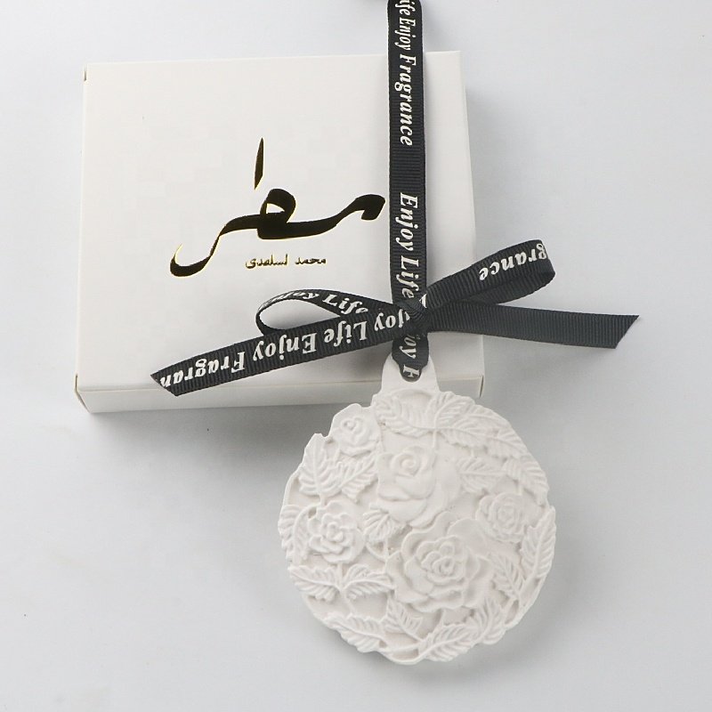 Novelty Ceramic Flower Shaped Home Fragrance Gift Car Air Freshener Hanging Scented Aroma Essential Oil Stone Diffuser