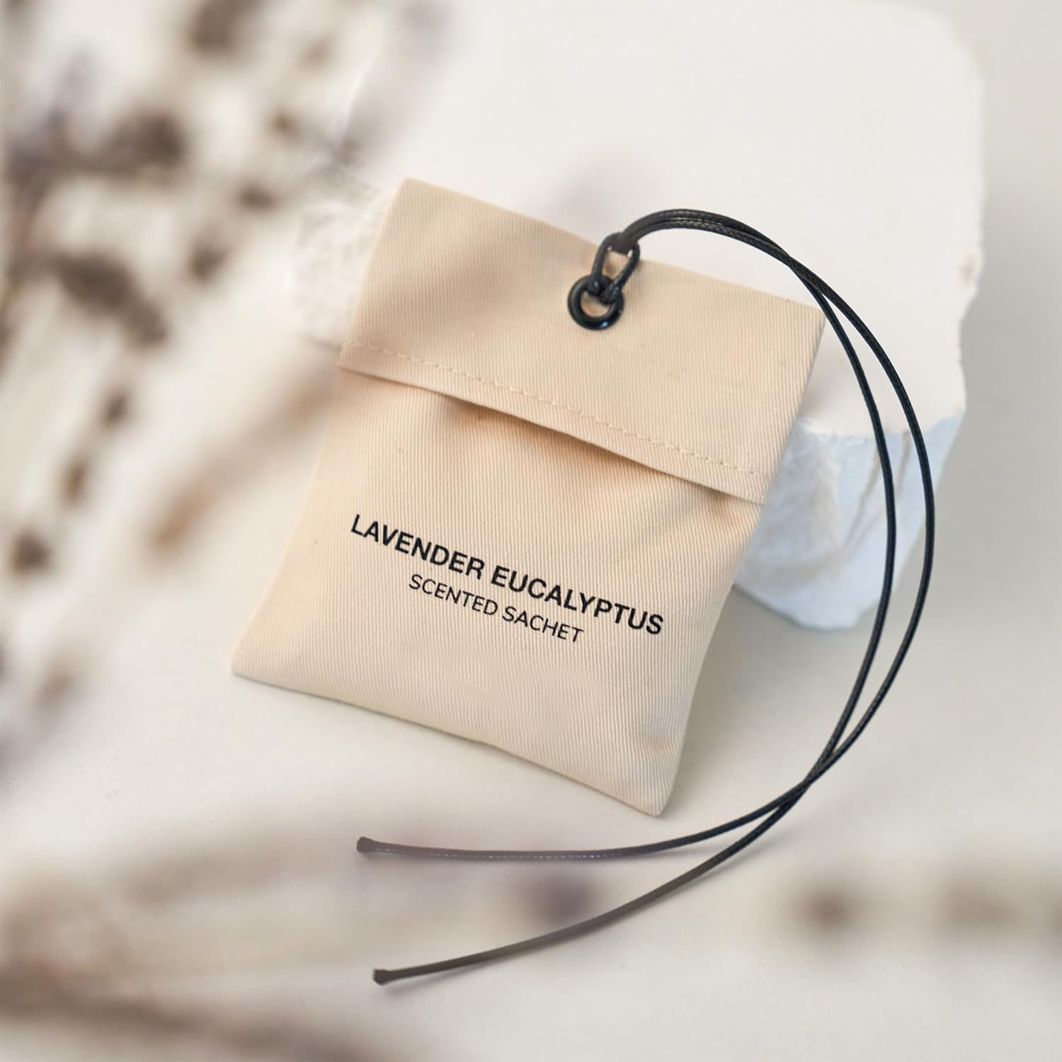 Scented Sachets Clean Linen Scented Sachets for Drawer and Closet Car Air Freshener Sachets Fragrance