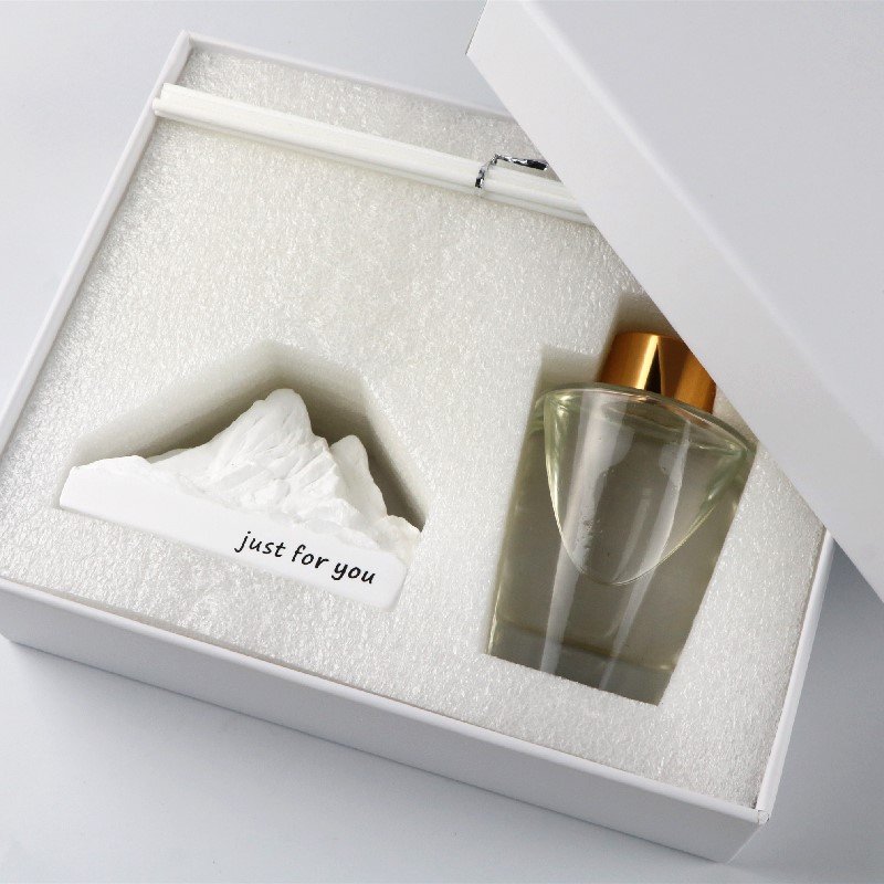 Finru Luxury Home Reed Glass Perfume Diffuser Ceramic Stone Essential Oil Car Air Freshener Decorative Fragrance Gift Set