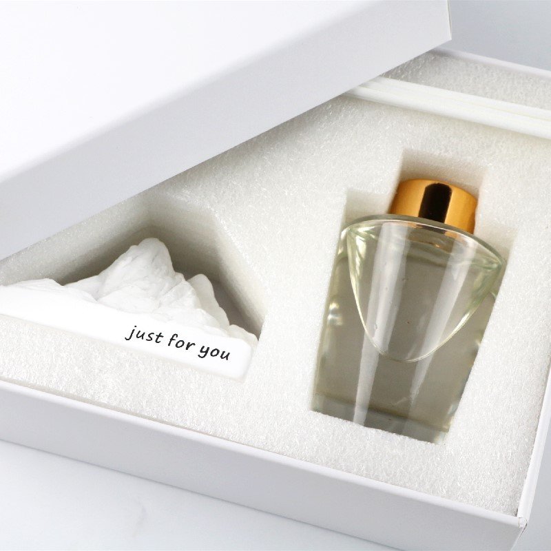 Finru Luxury Home Reed Glass Perfume Diffuser Ceramic Stone Essential Oil Car Air Freshener Decorative Fragrance Gift Set