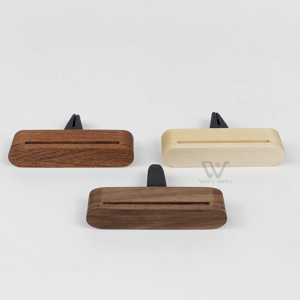Brown Pure Wood Authentic Wooden Car Aromatherapy Release Natural Fragrance Magnetic Design Classic Wooden Car Aromatherapy