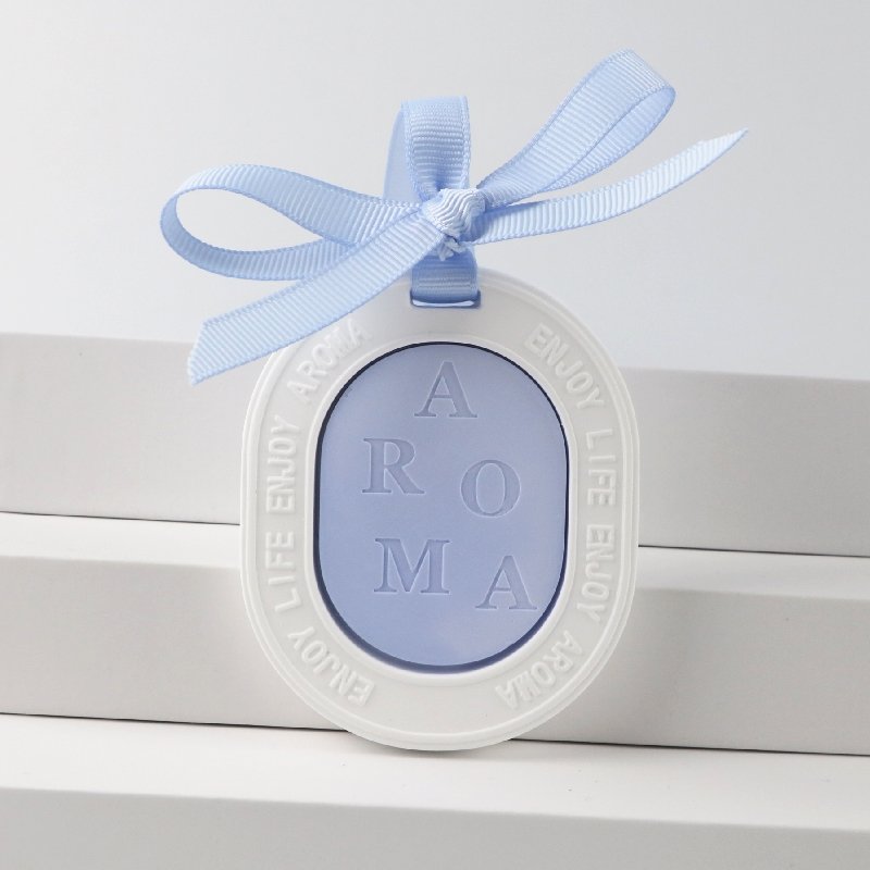 Hot Sell Blue White Color Matched Scented Ceramic Aroma Plaster Home Fragrance Essential Oil Diffuser Car Hanging Air Freshener