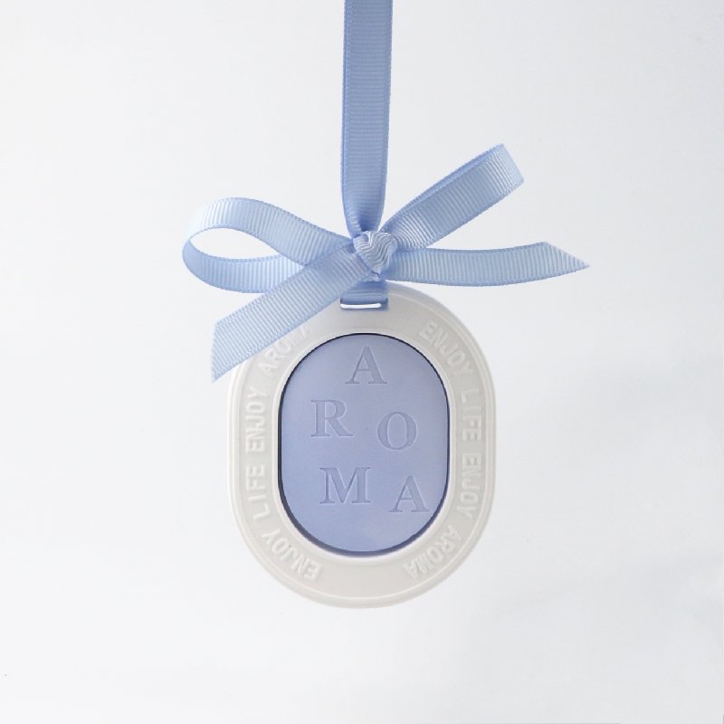 Hot Sell Blue White Color Matched Scented Ceramic Aroma Plaster Home Fragrance Essential Oil Diffuser Car Hanging Air Freshener