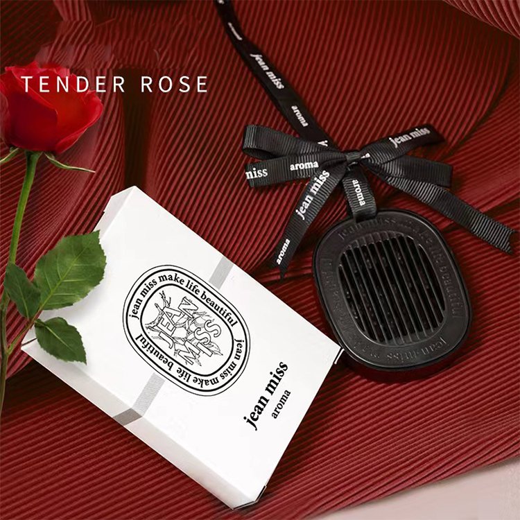 2022 Car Decoration Car Aromatherapy Ornament Interior Black Pendant With Lasting Light Fragrance
