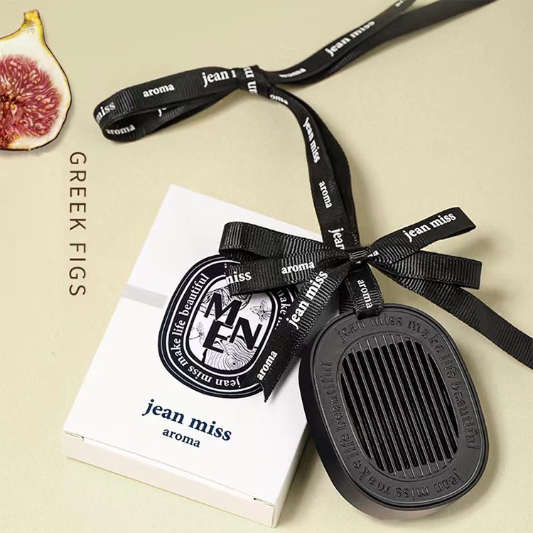 2022 Car Decoration Car Aromatherapy Ornament Interior Black Pendant With Lasting Light Fragrance
