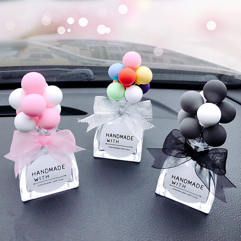 Yijujing Custom fragrance car accessories perfume gel glass bottle aroma auto perfume car air freshener
