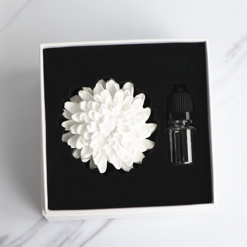 Stocked Wholesale Scented Ceramic Flower Stone Home Car Air Freshener Fragrance Aroma Plaster Porcelain Essential Oil Diffuser