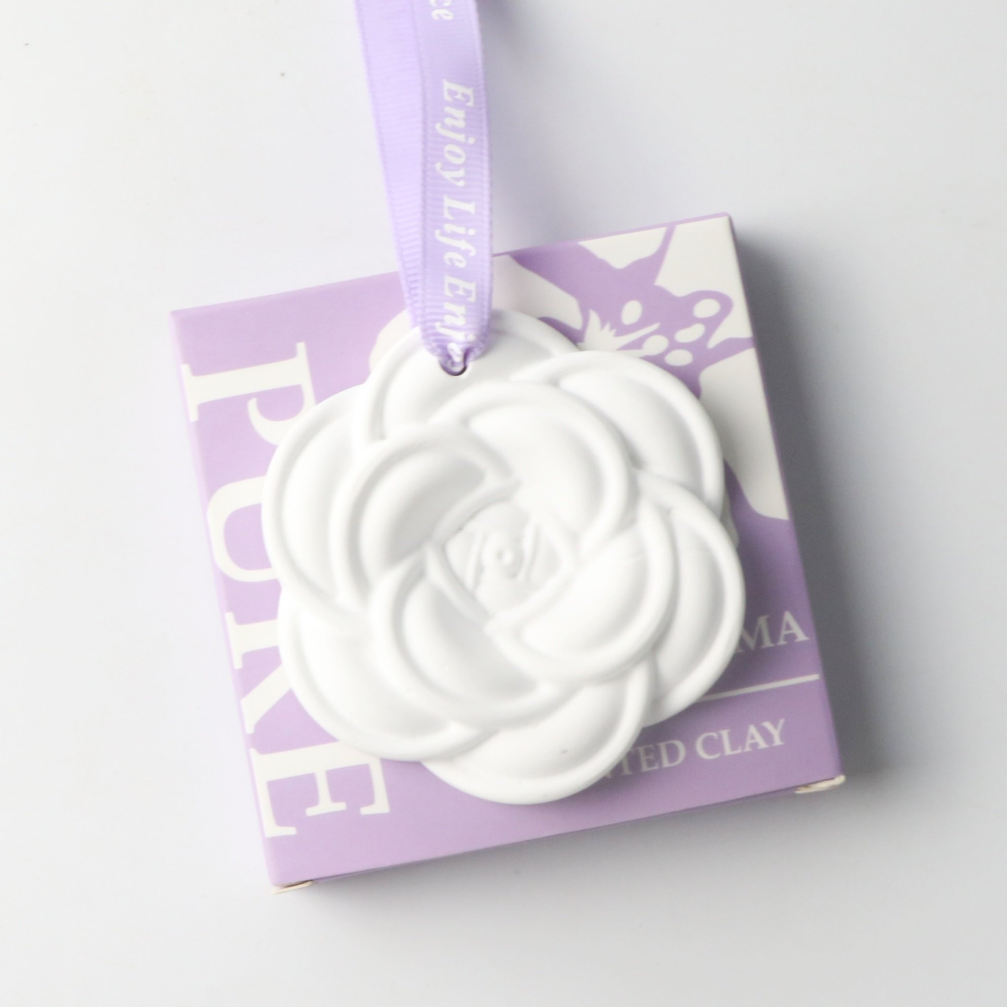 Wholesale Stocked Home Car Wardrobe Air Freshener Scented Ceramic Flower Aroma Porcelain Fragrance Essential Oil Diffuser