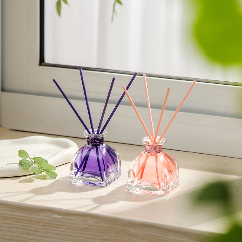 Custom Logo 50ml Home Decoration Crystal Natural Liquid Essential Oil Aroma Aromatherapy Reed Diffuser
