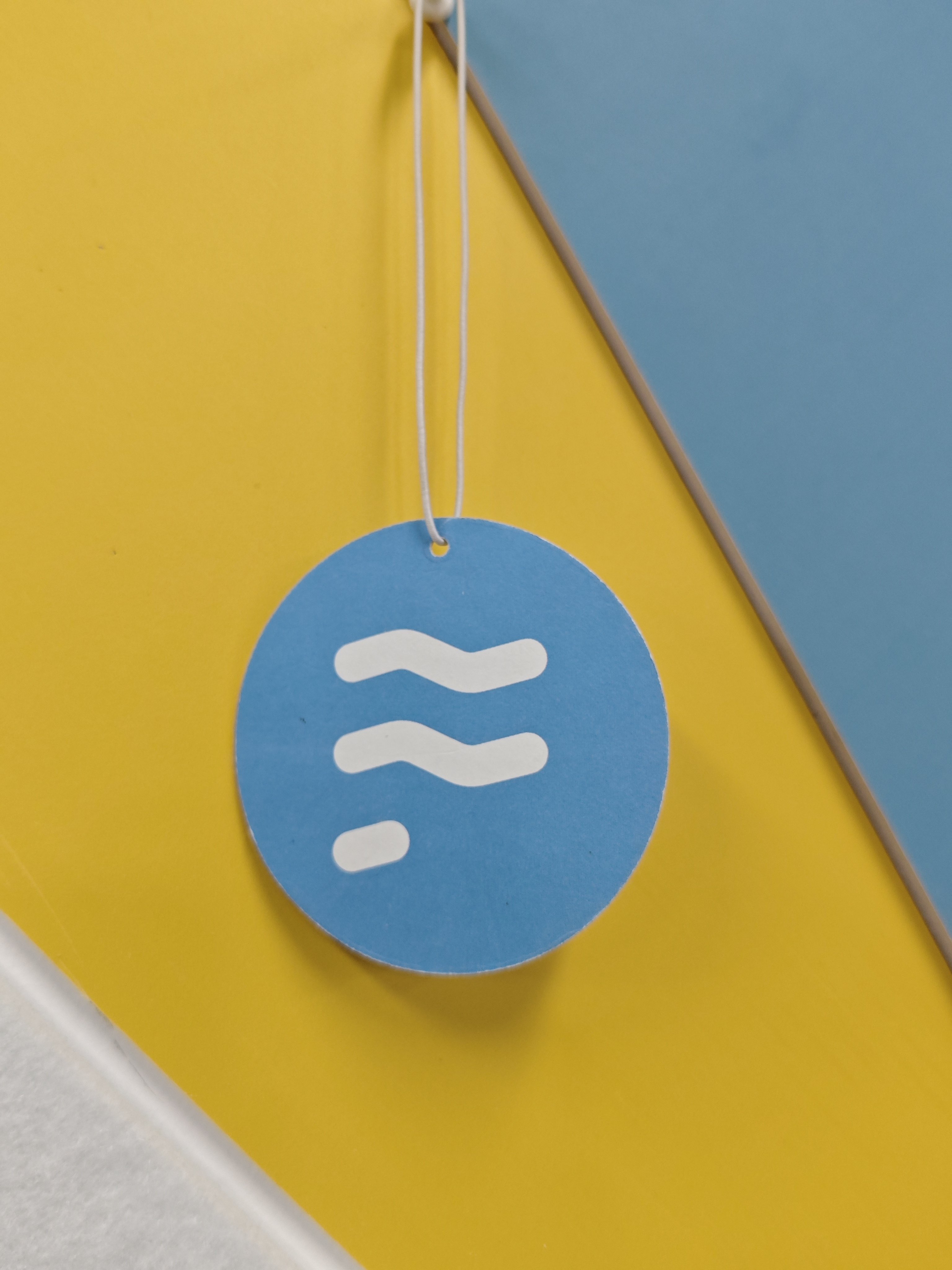 Customized Design Hanging Air Freshener Portable Car Perfume with Cologne Ocean Jasmine Fragrances Cotton Paper Material