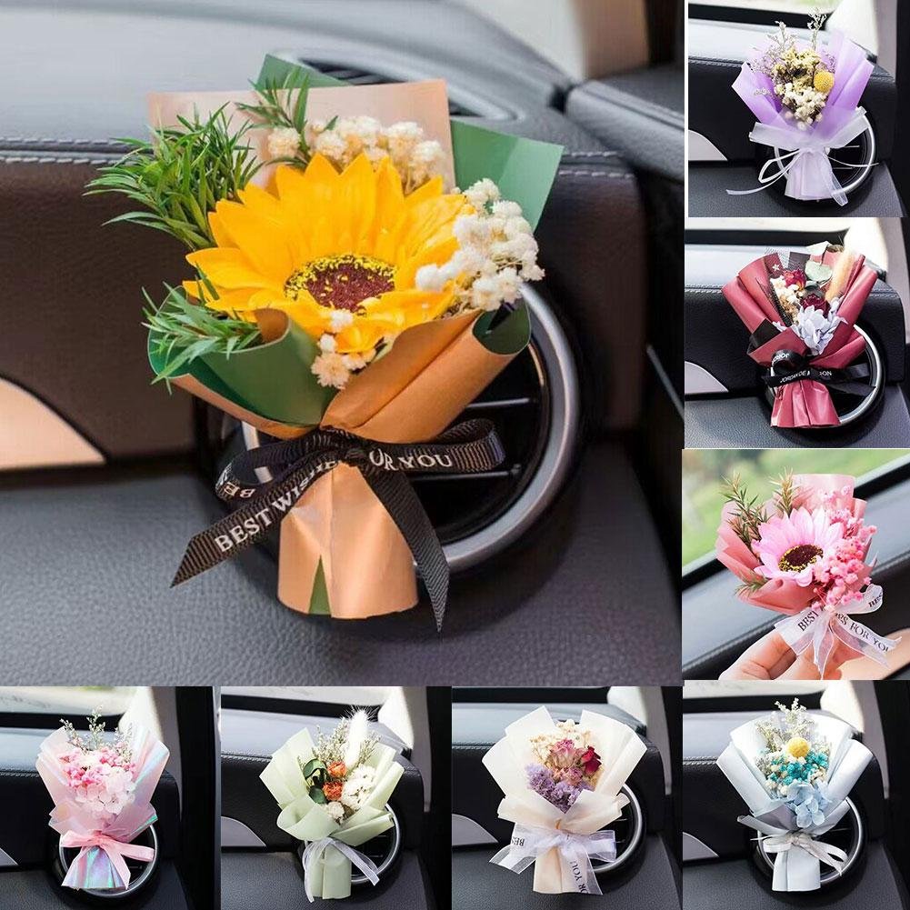Wholesale Car Vent Airfresh clip Mini Real Natural Dried Flowers Bouquet for Car Wedding Party Home Decoration Teacher 's Day