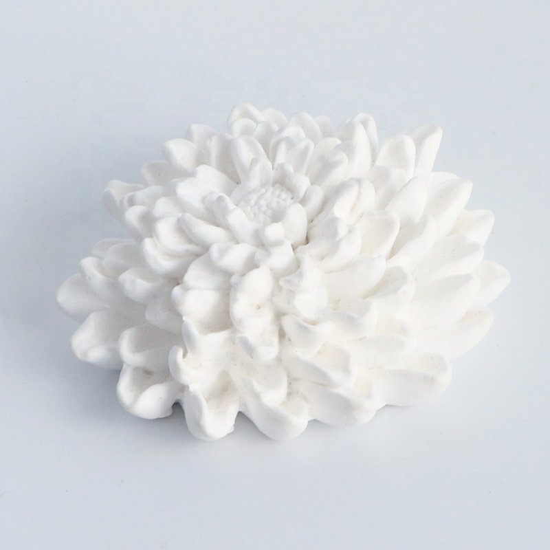 Factory Wholesale Scented Ceramic Flower Car Home Decoration Air Freshener Scented Gypsum Aroma Plaster Fragrance Oil Diffuser