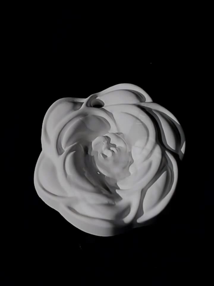 Newly designed ceramic stone diffuser Perfume pendant car air freshener Home wardrobe bedroom aromatherapy decoration