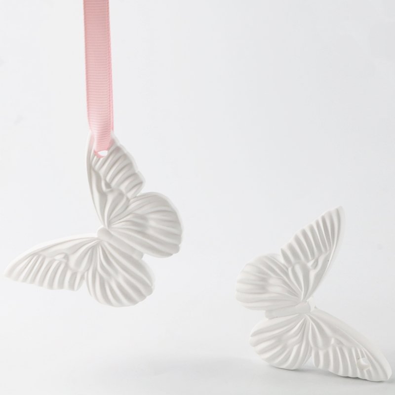 Stocked Butterfly Shaped Car Air Freshener Hanging Scented Ceramic Porcelain Flower Aroma Plaster Essential Oil Diffuser