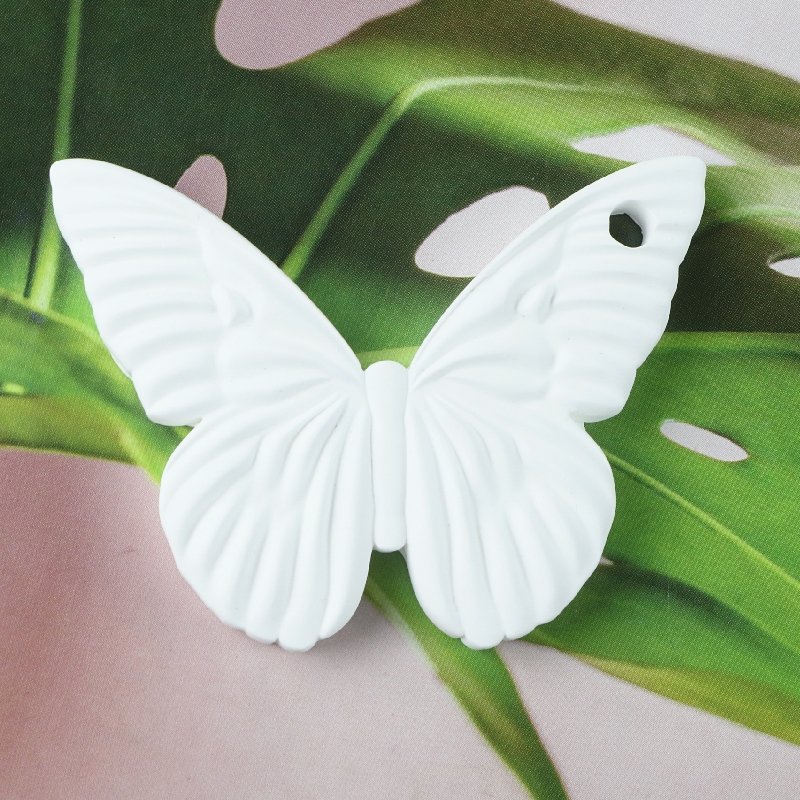 Stocked Butterfly Shaped Car Air Freshener Hanging Scented Ceramic Porcelain Flower Aroma Plaster Essential Oil Diffuser