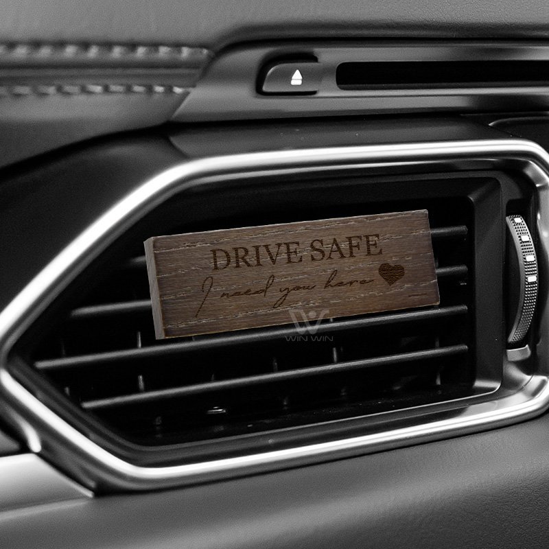 Custom Logo Aroma Diffuser Oil Clip Car Perfume Diffuser Vent Clip Air Freshener Car Fragrance