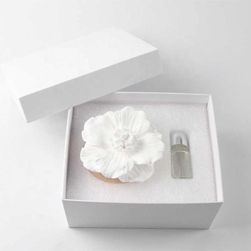 Hot Sale Home Car Air Freshener Aromatherapy Scented Ceramic Aroma Plaster Porcelain Flower Fragrance Essential Oil Diffuser