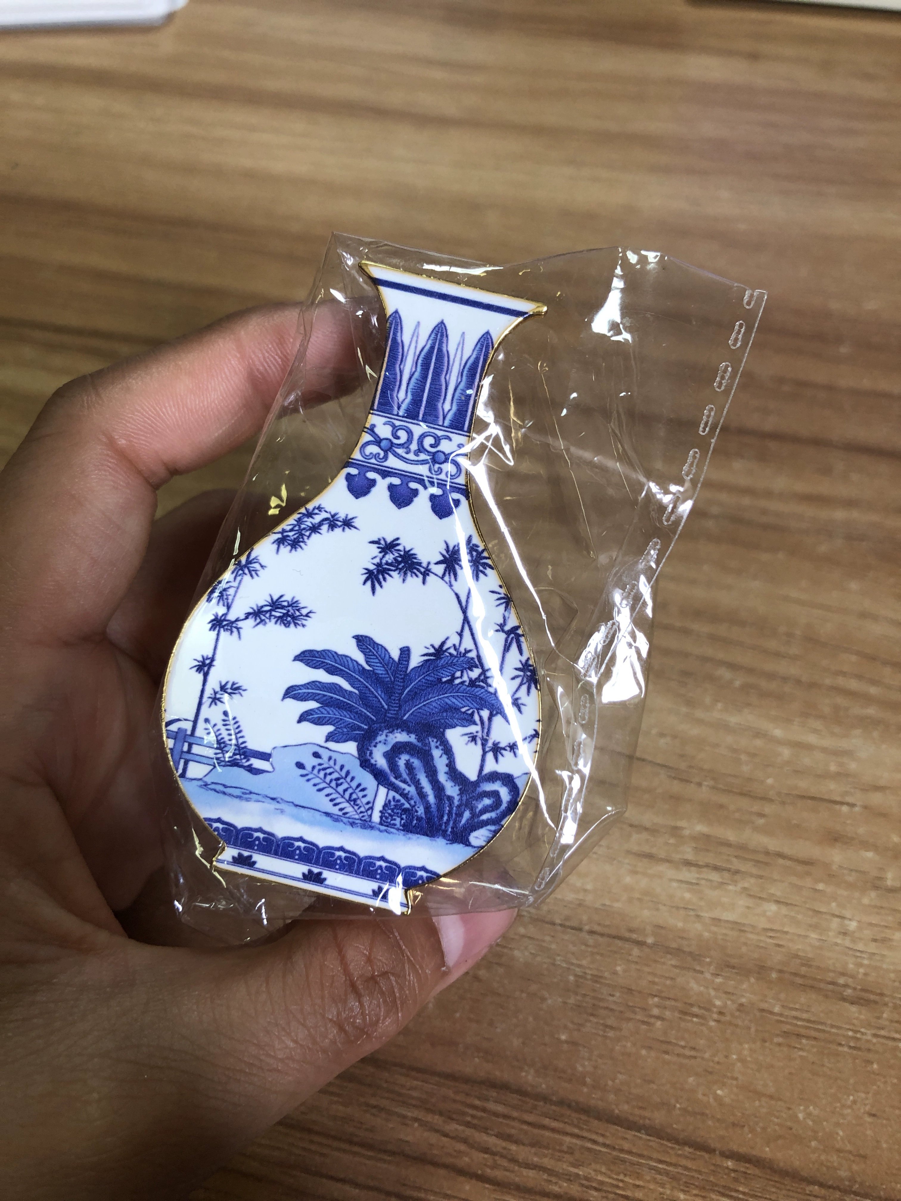 Small and exquisite car aromatherapy clip car car freshener exhaust clip