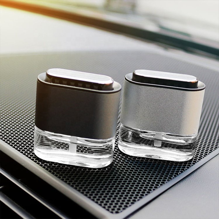 Newest Custom Liquid Air Car Fragrance Diffuser Adjustable Empty Car Air Freshener Bottle Add Essential Oils