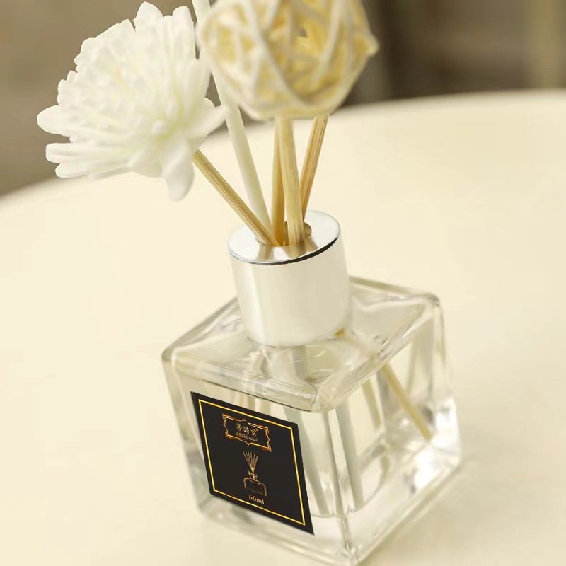 Factory direct sales fireless aromatherapy essential oil set home bedroom air freshener rattan dried flower aromatherapy