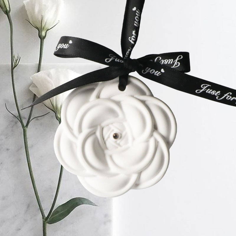 FinRu Stocked Camellia Hanging Car Scented Ceramic Flower Aroma Plaster Porcelain Fragrance Oil Diffuser Wardrobe Air Freshener