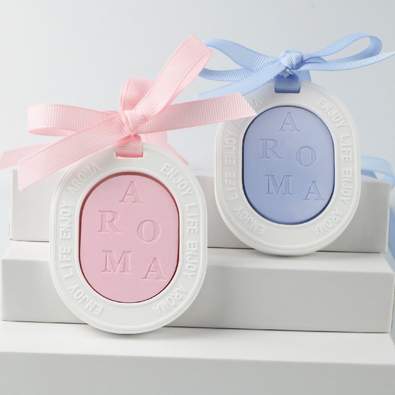 Ins Multiple Color Matched Home Car Air Freshener Oval Hanging Scented Ceramic Aroma Porcelain Fragrance Essential Oil Diffuser
