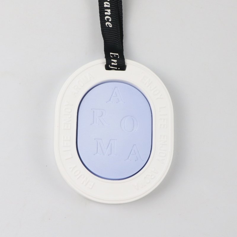 Stocked Wholesale Scented Ceramic Aroma Plaster Porcelain Fragrance Essential Oil Diffuser Hanging Car Wardrobe Air Freshener