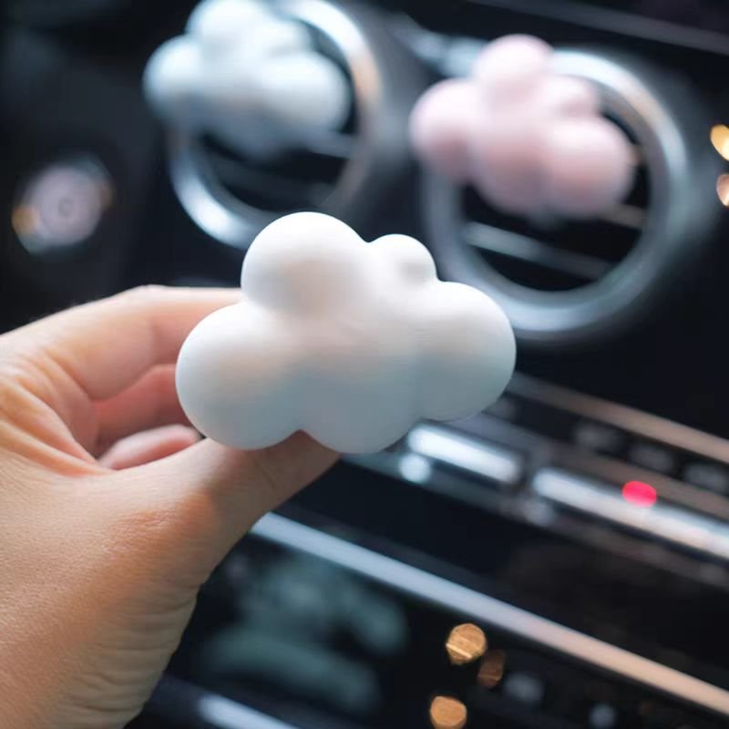 Stocked Car Air Freshener Vent Clip Aroma Handmade White Cloud Shape Ceramic Decoration Essential Oils Diffuser Stone
