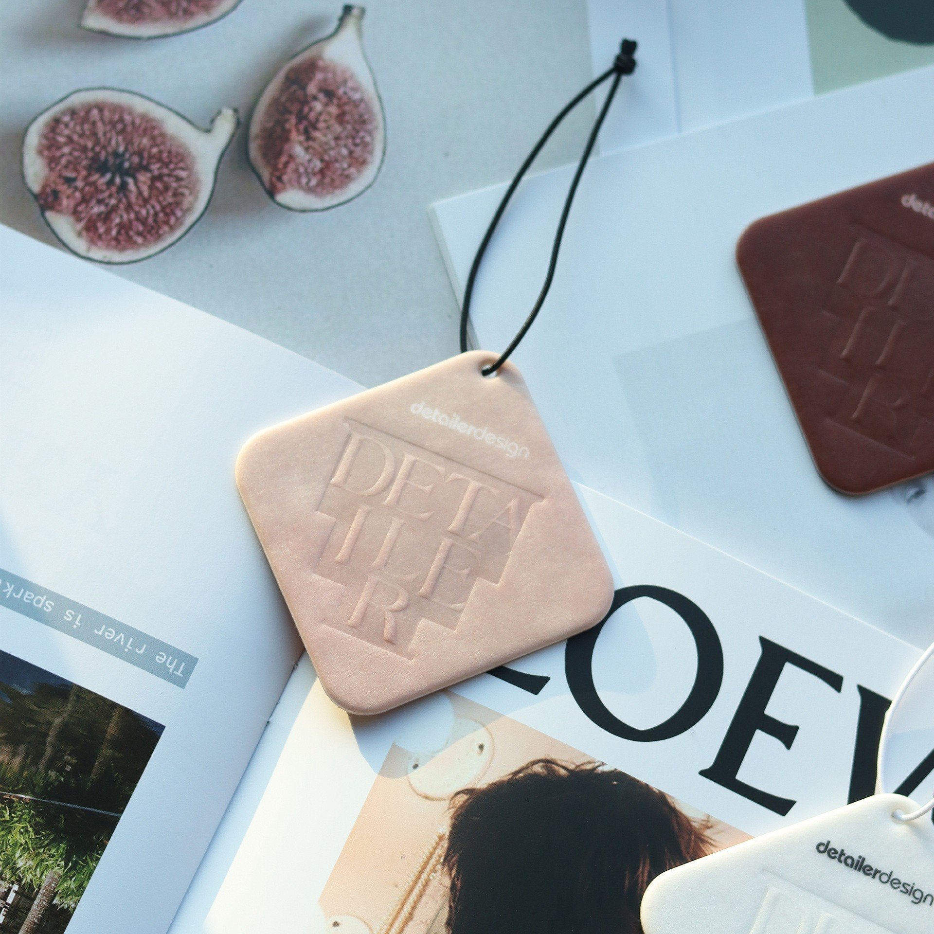 Car Hanging Air Freshener For Car and Home Fragrance Car Air Freshener Cotton Paper Tablets Customized Shape and Scents