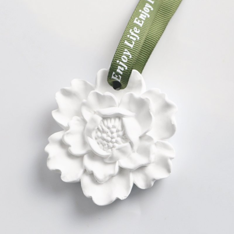 Car Inner Pendant Decoration Air Freshener Hanging Scented Ceramic Peony Flower Shaped Aroma Plaster Essential Oil Diffuser