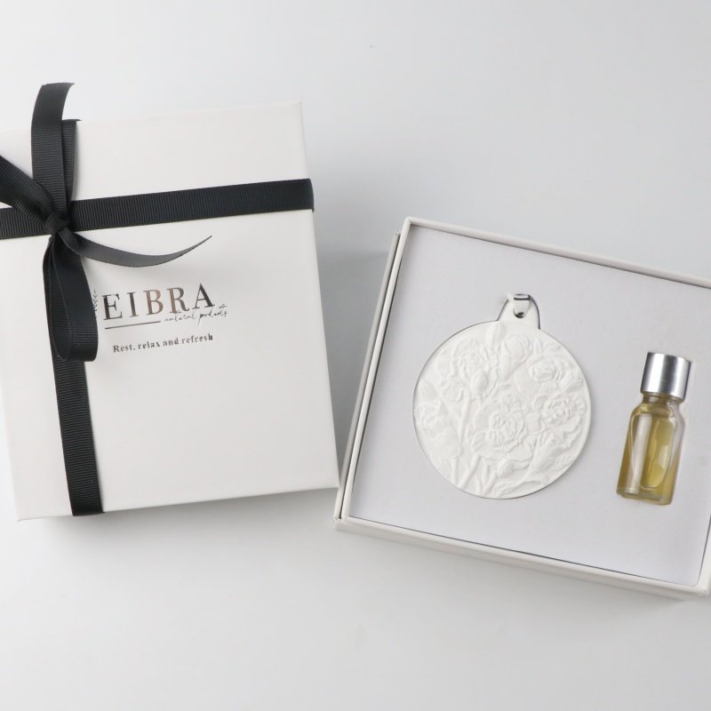 Customized logo Luxury Gift Set Hanging Wardrobe Air Freshener Scented Ceramic Aromatherapy Fragrance Essential Oil Diffuser