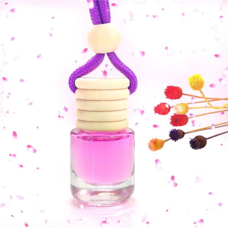 Luxury Car Air Freshener Pendant with Lily Ocean Jasmine Fragrances Hanging Car Perfume Bottle Wooden Cap Modern Style