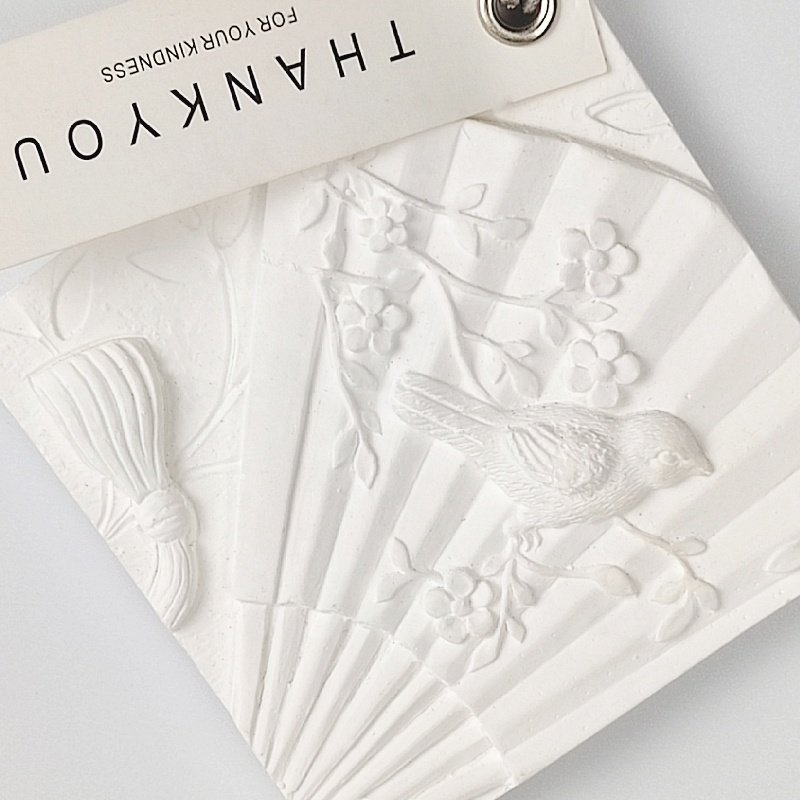 Wholesale Hanging Ceramic Aroma Stone Home Car Wardrobe Air Freshener Porcelain Flower Fragrance Essential Oil Diffuser