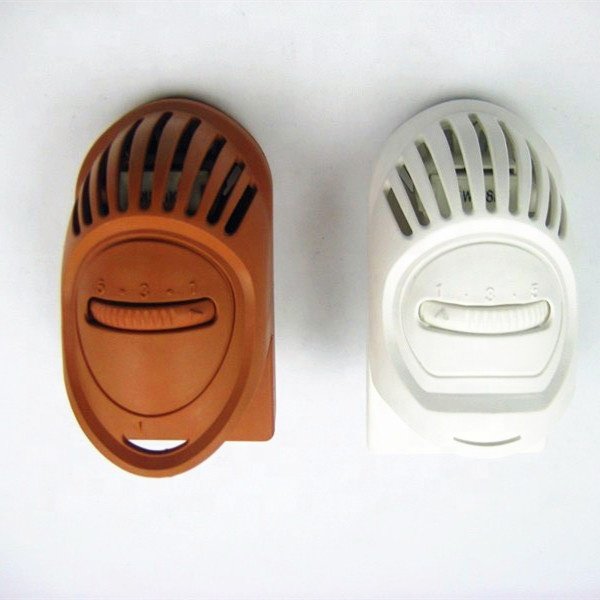fashionable plugin air freshener diffuser oem custom plug in scents fragrance Heating aromatherapy machine