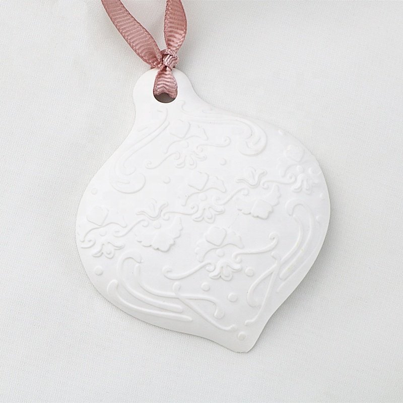 Stocked Hanging Car Home Wardrobe Air Freshener Scented Ceramic Flower Aroma Plaster Porcelain Fragrance Essential Oil Diffuser