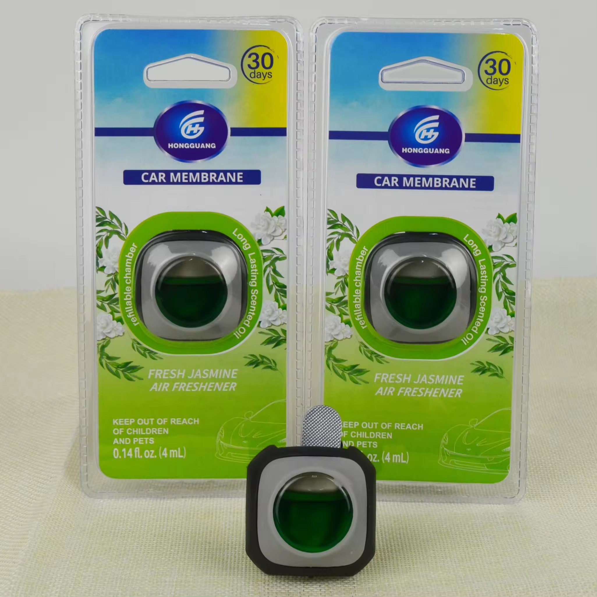 Factory Direct sale Liquid Car Vent Fragrance Safety Diffuser Clip Outlet Air Freshener Car Membrane Perfume