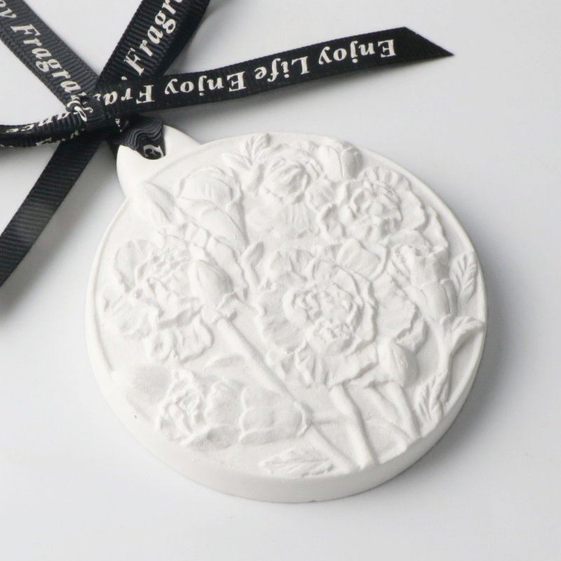 Hot Selling Scented Ceramic Aroma Plaster Porcelain Flower Fragrance Essential Oil Diffuser Hanging Car Wardrobe Air Freshener