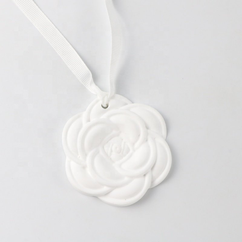 Hot Sale Home Fragrance Ceramic Scented Stone Diffuser Car Hanging Wardrobe Perfume Plaster Flower Decoration Air Freshener