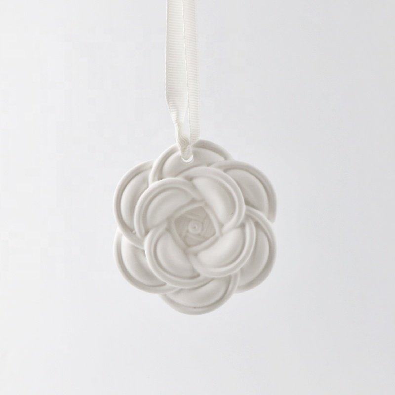 Hot Sale Home Fragrance Ceramic Scented Stone Diffuser Car Hanging Wardrobe Perfume Plaster Flower Decoration Air Freshener