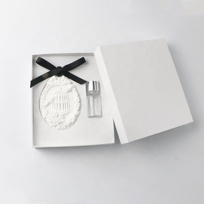 Stocked Wholesale Home Aromatherapy Decoration Hanging Car Wardrobe Air Freshener Fragrance Ceramic Aroma Flower Diffuser