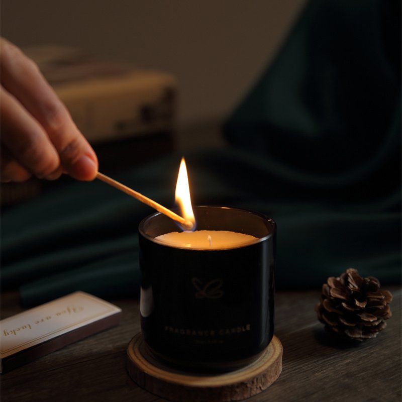 Platinum gift box: 100ml round bottle reed diffuser+150g scented candle luxury gift set