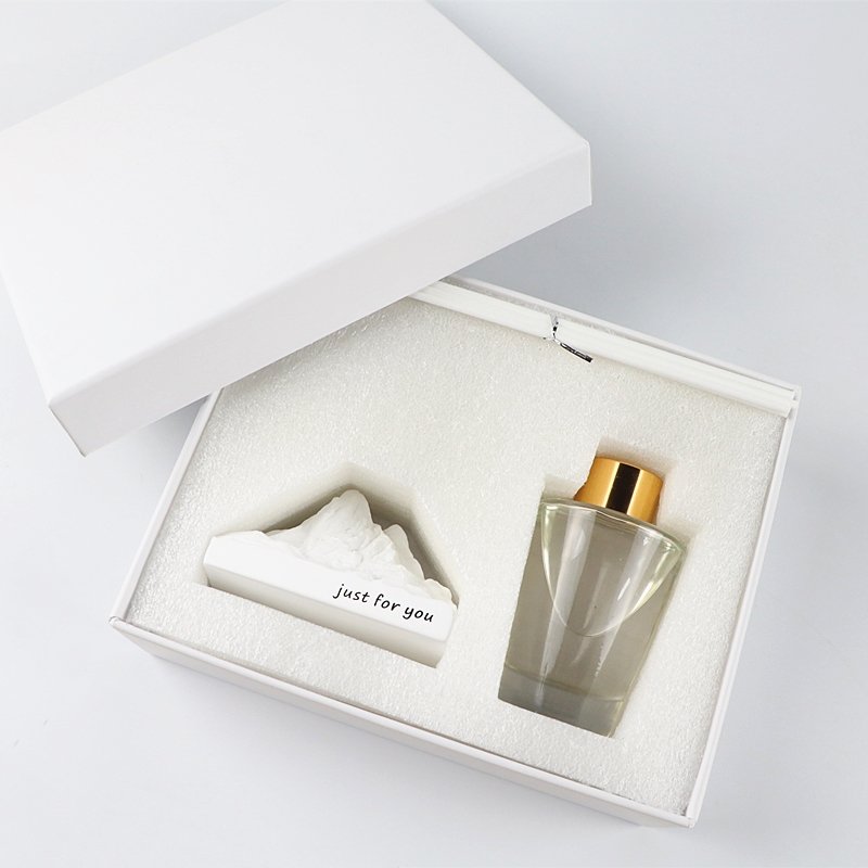 Selling Yamagata Diffuser Ceramic Aroma Stone Ceramic Stone Essential Oil Diffuser Perfume Reed Air Freshener Gift Set