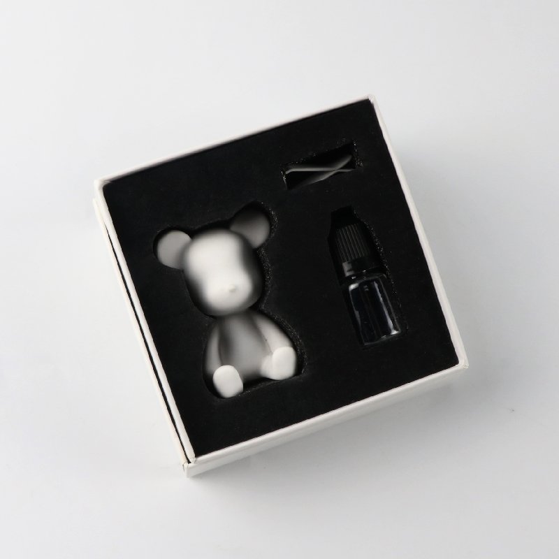 Cute White Bear Shaped Scented Ceramic Porcelain Aroma Fragrance Essential Oil Diffuser Car Vent Clip Air Freshener