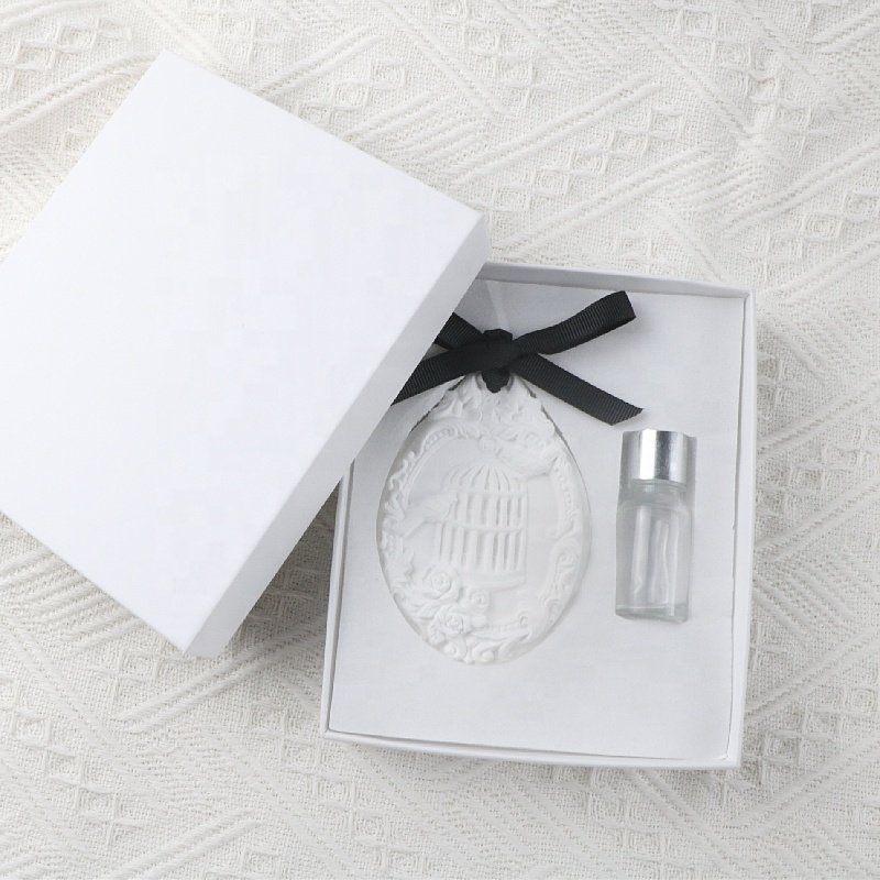High Quality Home Car Wardrobe Air Freshener Scented Ceramic Aroma Porcelain Flower Fragrance Essential Oil Diffuser
