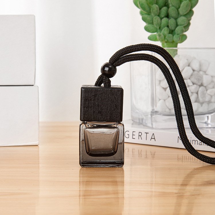 Empty Hanging Car Air Freshener Bottle Car Perfume Diffuser Bottles Essential Oil Aromatherapy Fragrance Pendant Glass Bottle