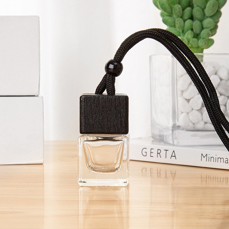 Empty Hanging Car Air Freshener Bottle Car Perfume Diffuser Bottles Essential Oil Aromatherapy Fragrance Pendant Glass Bottle