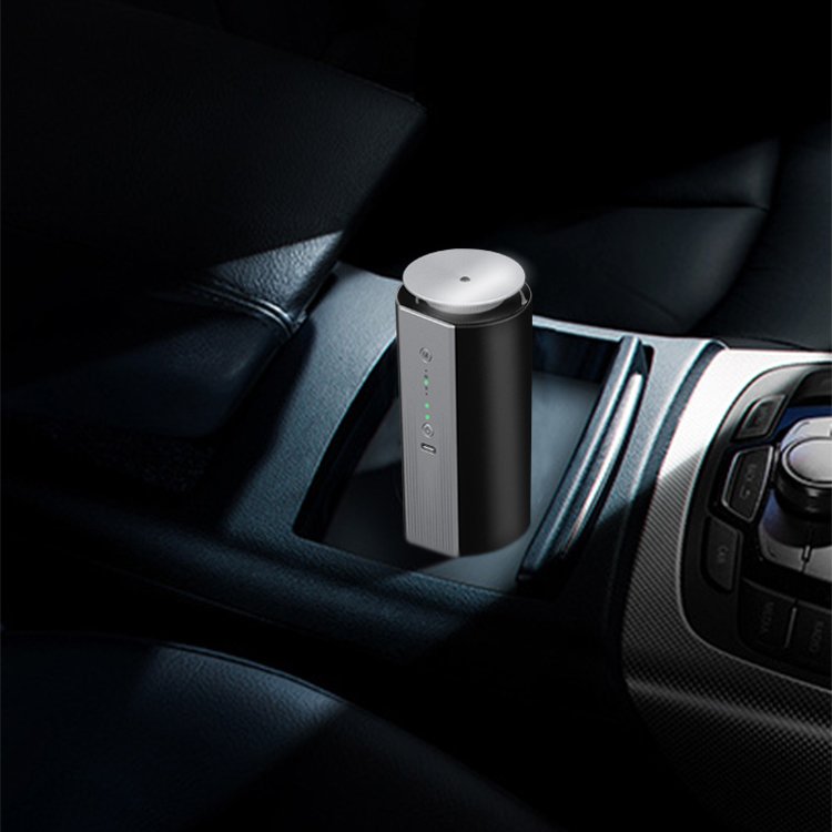 New Design Black Plastic Luxury Car Scent Diffuser Perfume Aromatherapy Air Refresher Car Freshener Manufacturer