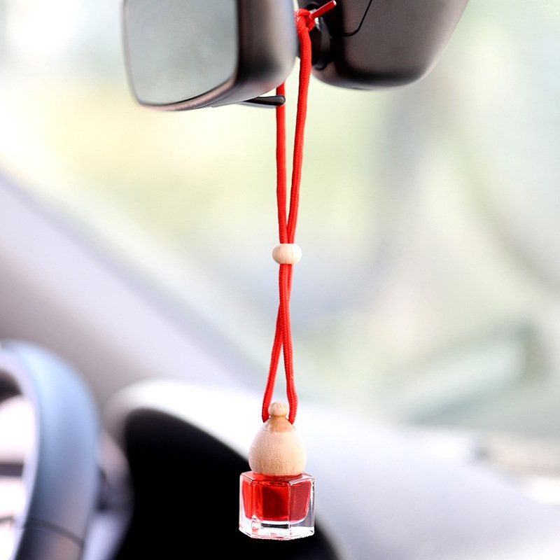 Natural Air Freshener 10 Ml Car Perfume Glass Diffuser Empty Bottle Hanging Air Fragrances for Car